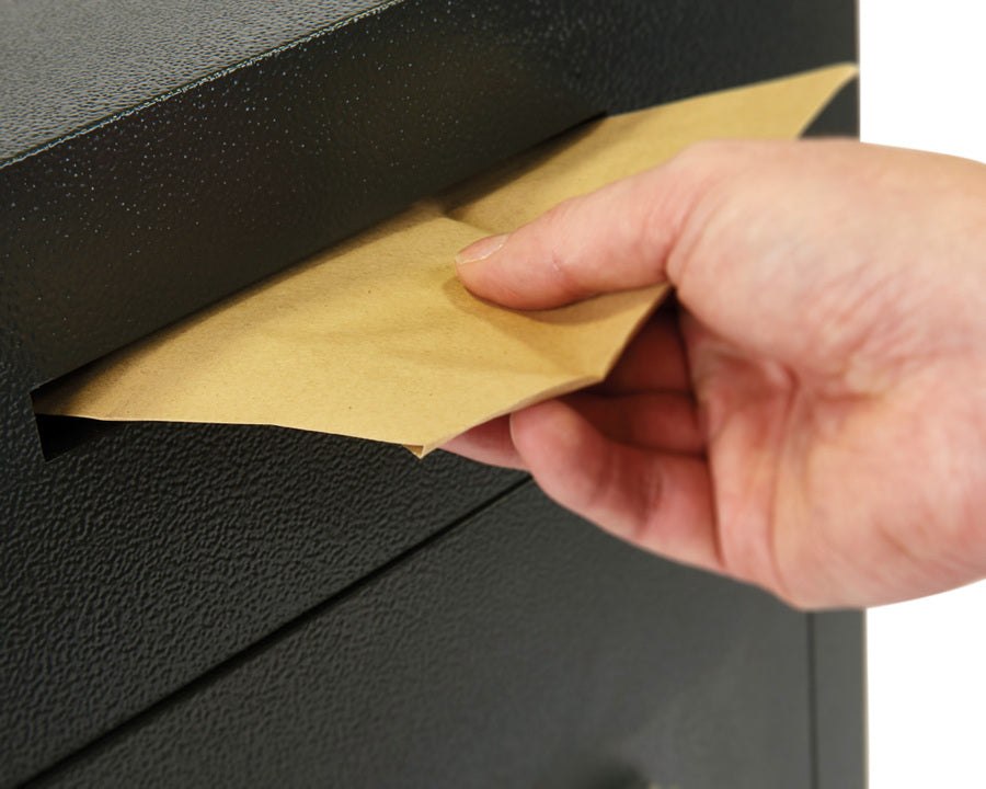 Chubbsafes Sigma Deposit Key Locking Safe