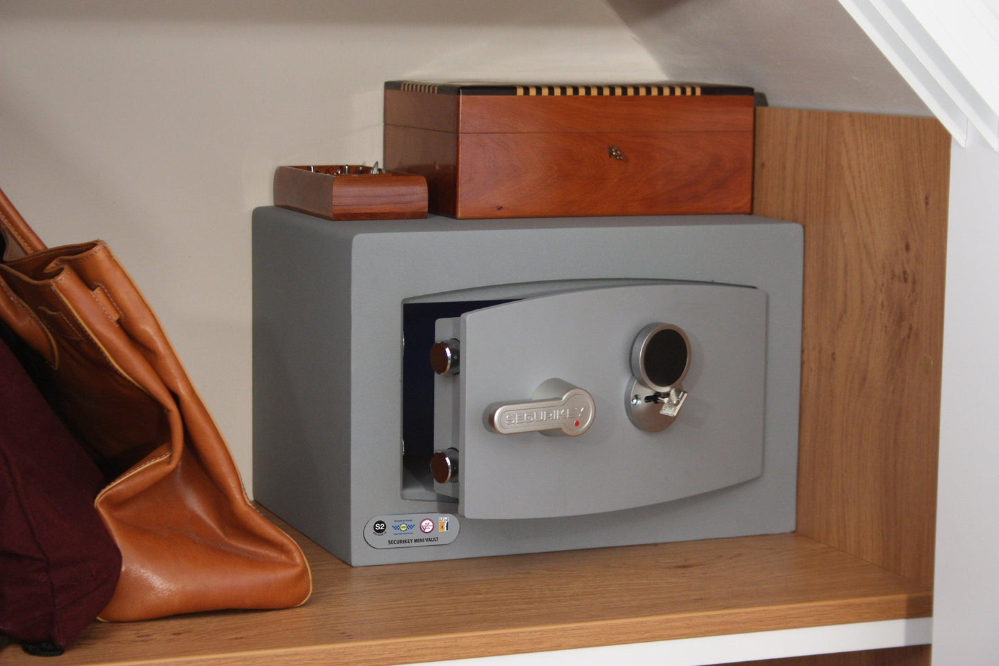 Securikey Mini Vault S2 Gold - Key Locking - Safe Fortress