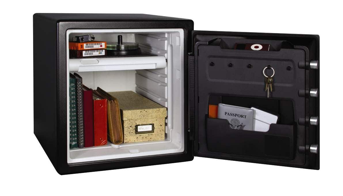 Sentry Safe Fire and Waterproof SFW123FTC - Safe Fortress